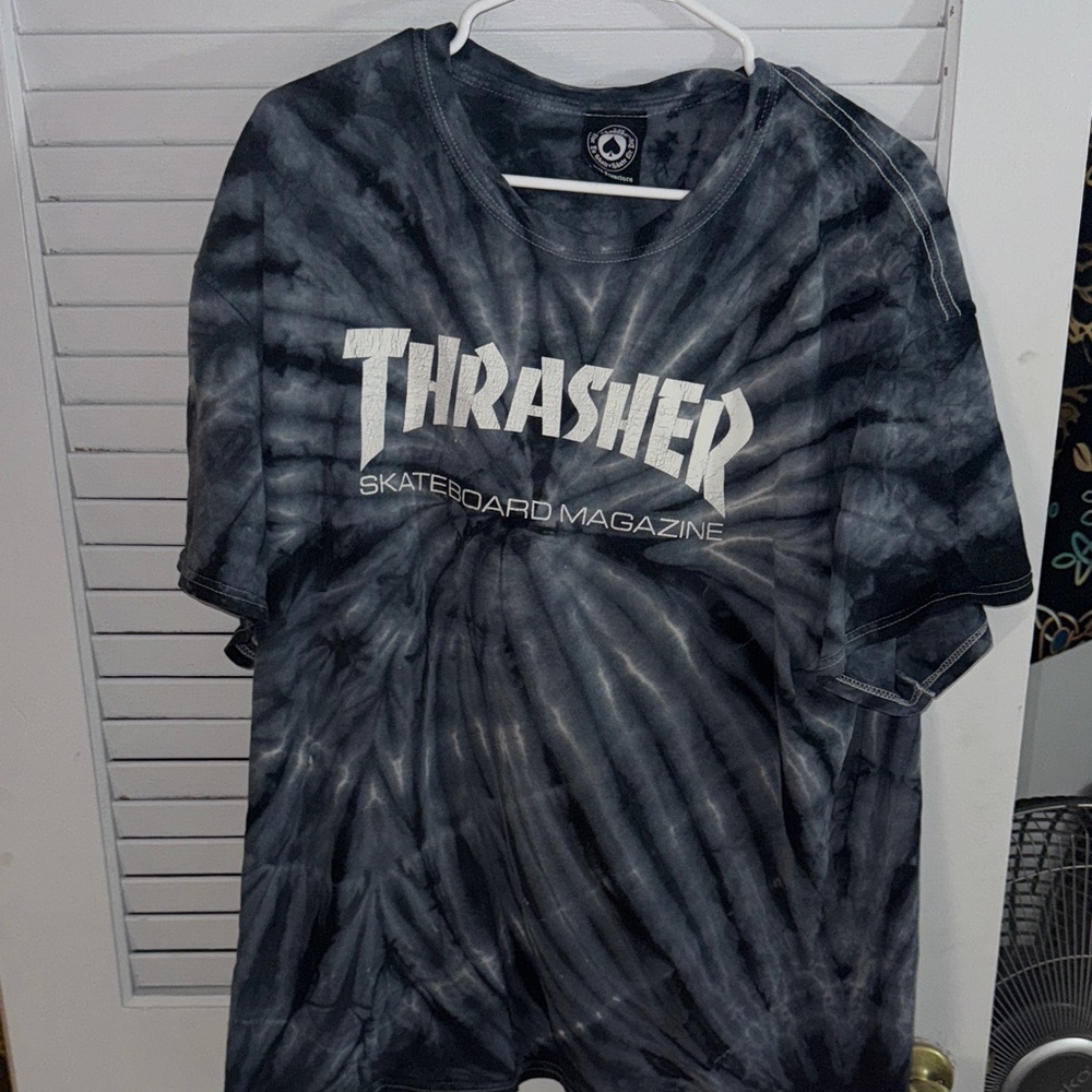 Thrasher Black & Gray Spiral Tie-Dye Tee
